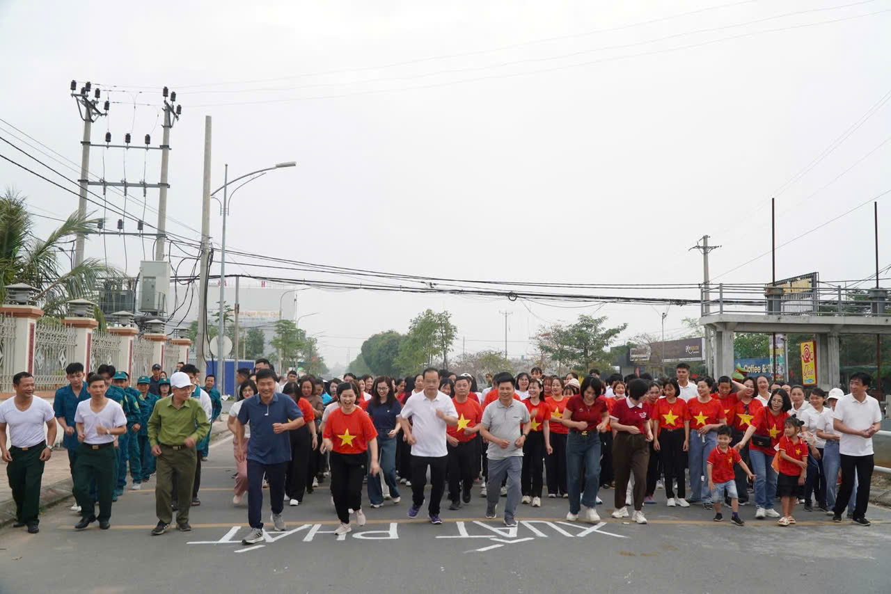Xã Ái Quốc tổ chức ngày chạy Olympic vì sức khoẻ toàn dân năm 2026