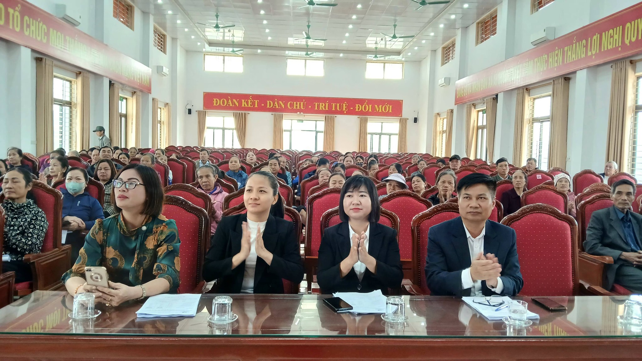 Hội Nông dân xã Ái Quốc tổ chức học tập, quán triệt Nghị quyết Đại hội Đảng bộ xã