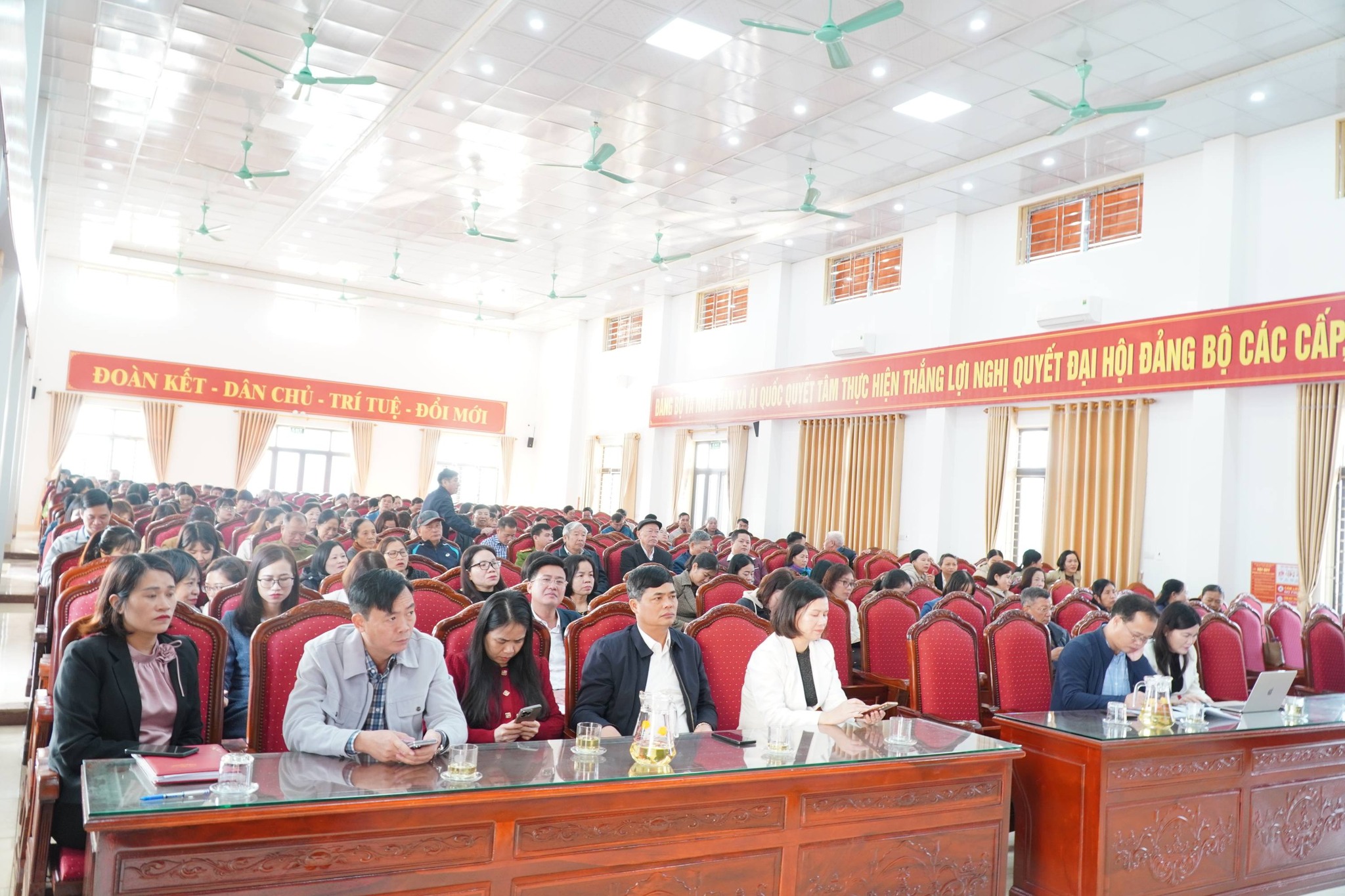 Xã Ái Quốc tham dự Hội nghị trực tuyến toàn quốc hướng dẫn nghiệp vụ công tác bầu cử