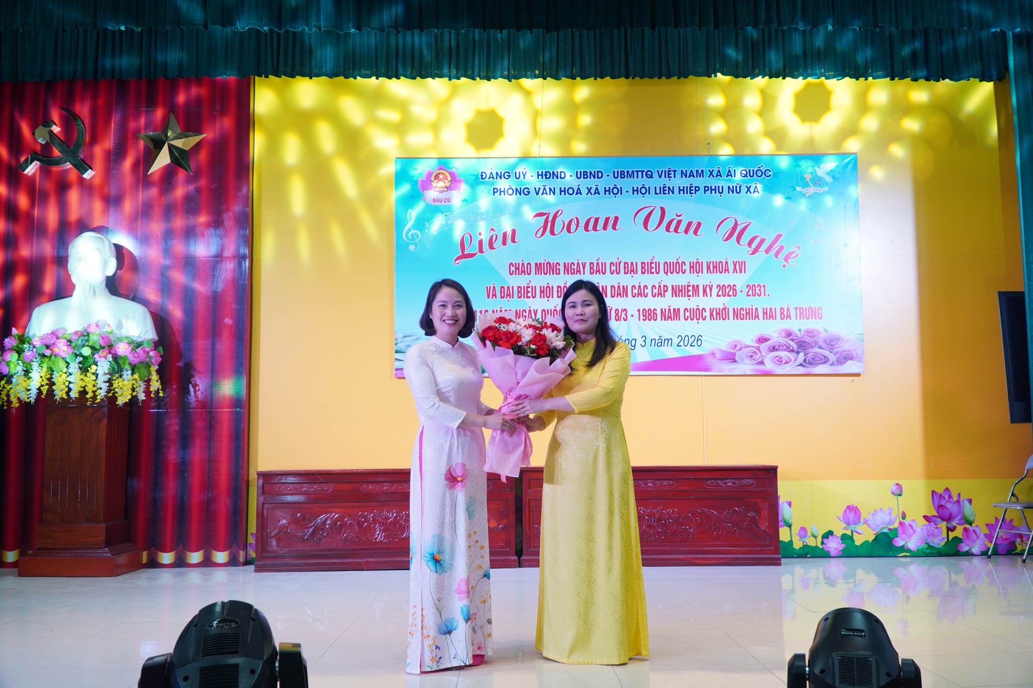 Đêm liên hoan văn nghệ chào mừng kỷ niệm 116 năm Ngày Quốc tế Phụ nữ 8/3