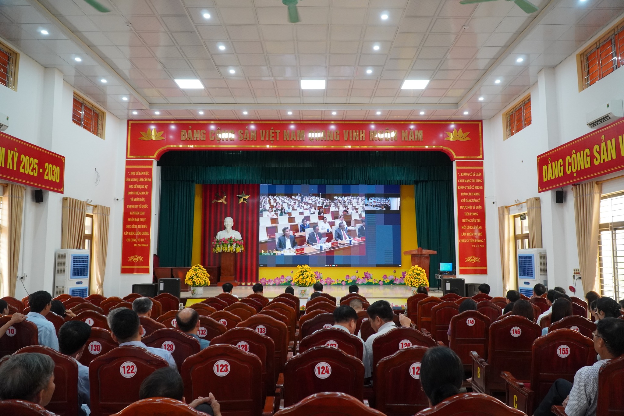 Hội nghị trực tuyến toàn quốc triệt, triển khai Nghị quyết Trung ương 2 (khóa XIV)