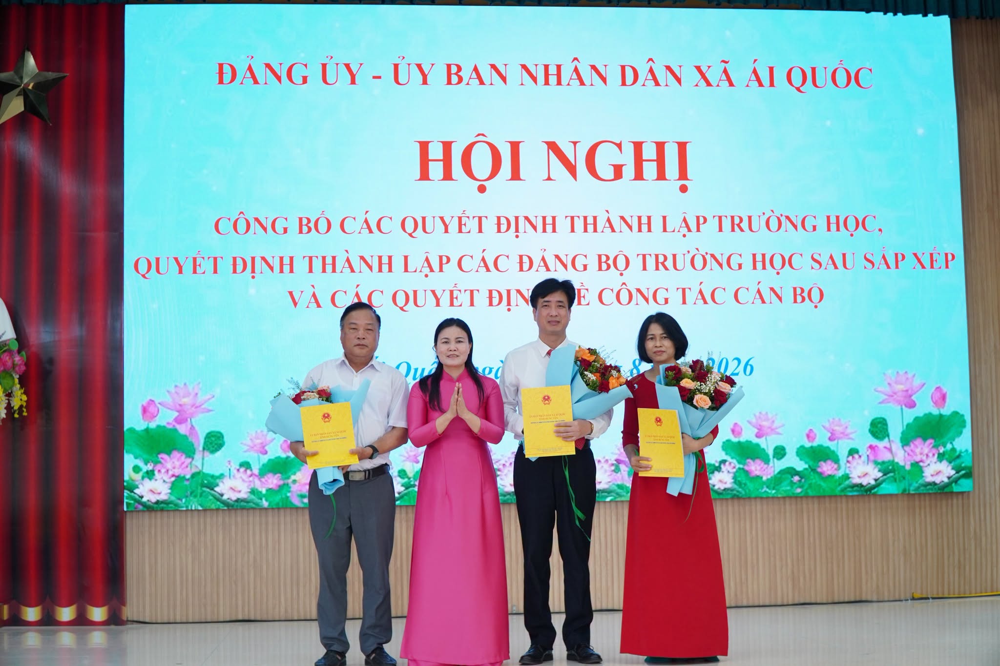 Xã Ái Quốc tổ chức hội nghị công bố các quyết định về sắp xếp, thành lập các trường học, thành lập đảng bộ trường học và công tác cán bộ
