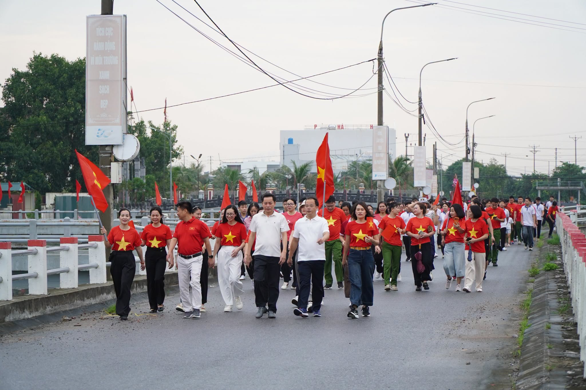 Ái Quốc hưởng ứng chương trình "Cùng Việt Nam tiến bước", chào mừng kỷ niệm 81 năm Quốc khánh 2/9