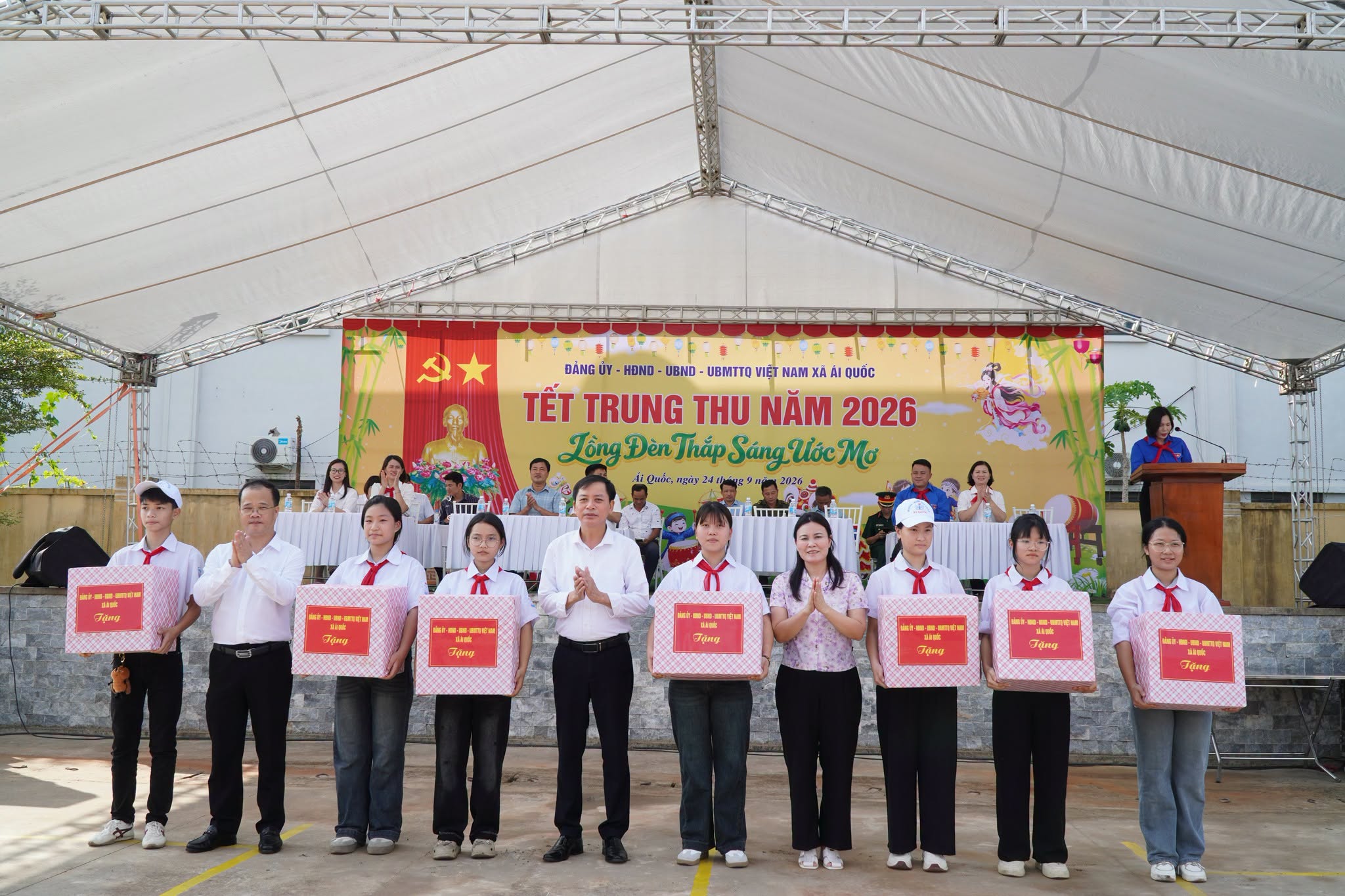 Xã Ái Quốc tổ chức Tết Trung thu, Đêm hội Trăng Rằm năm 2026 vui tươi, phấn khởi