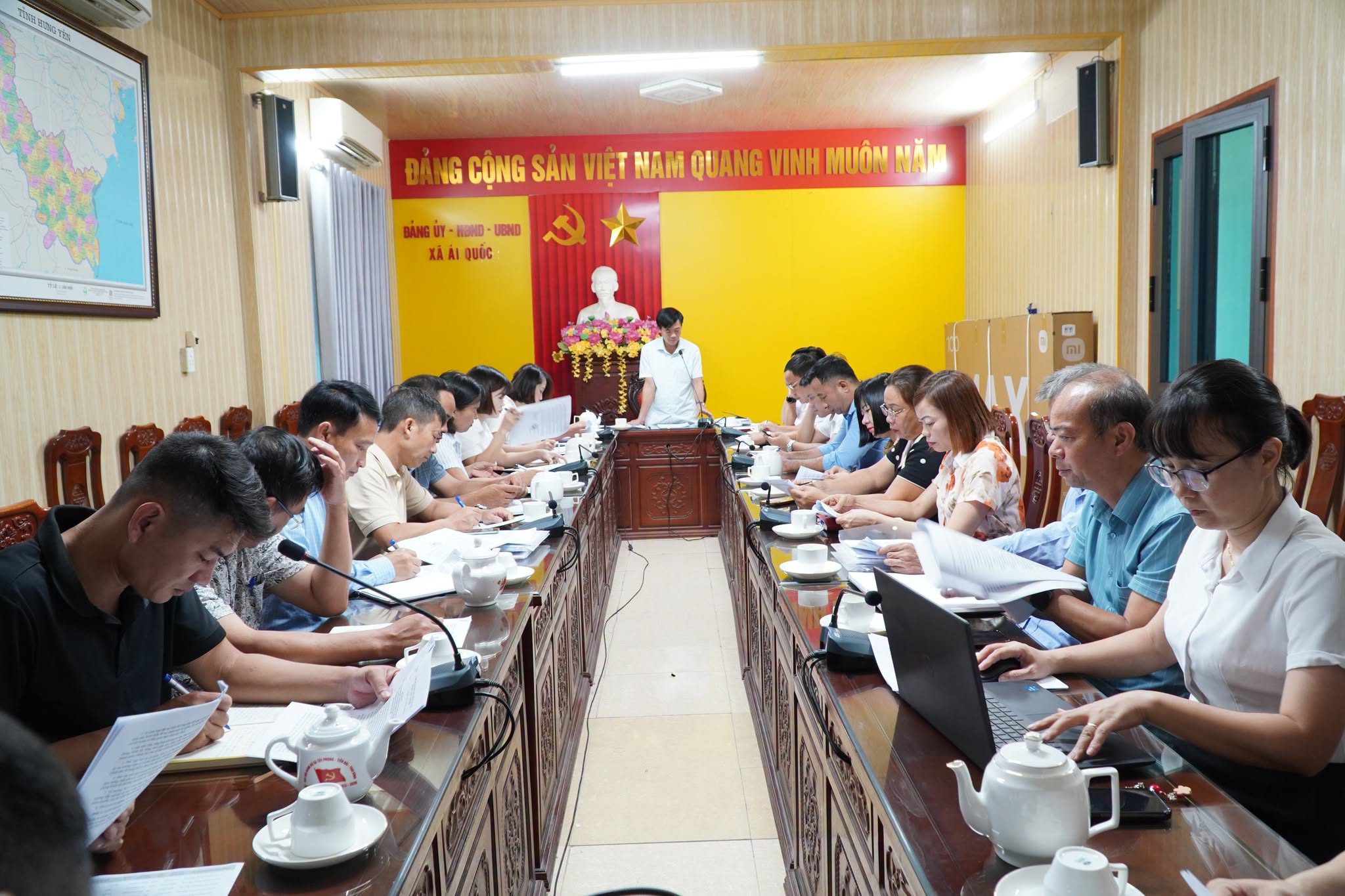 Xã Ái Quốc tổ chức hội nghị triển khai rà soát hộ nghèo, hộ cận nghèo và thu thập dữ liệu đất đai