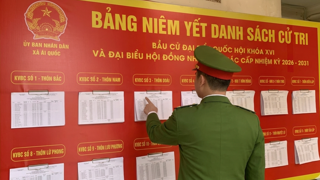 Công an xã Ái Quốc phản bác quan điểm bầu cử tại Việt Nam chỉ là dân chủ hình thức
